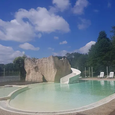 Simple Au L'etruyere Au Campsite *