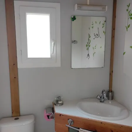 Simple Au L'etruyere Au Campsite